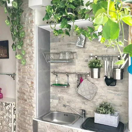 Apartment Trevi Fountain Dimora Barberini Rom